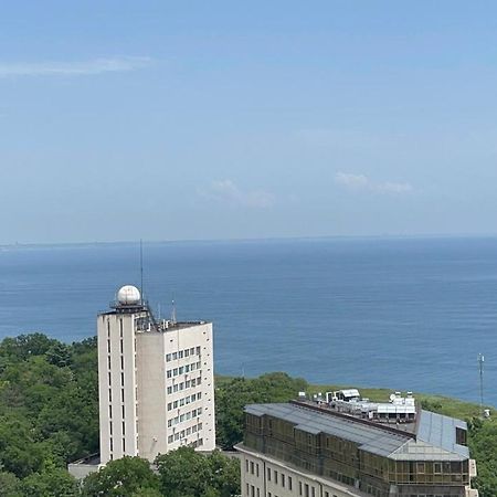 Sea View Kadorr Suite Одеса Екстериор снимка