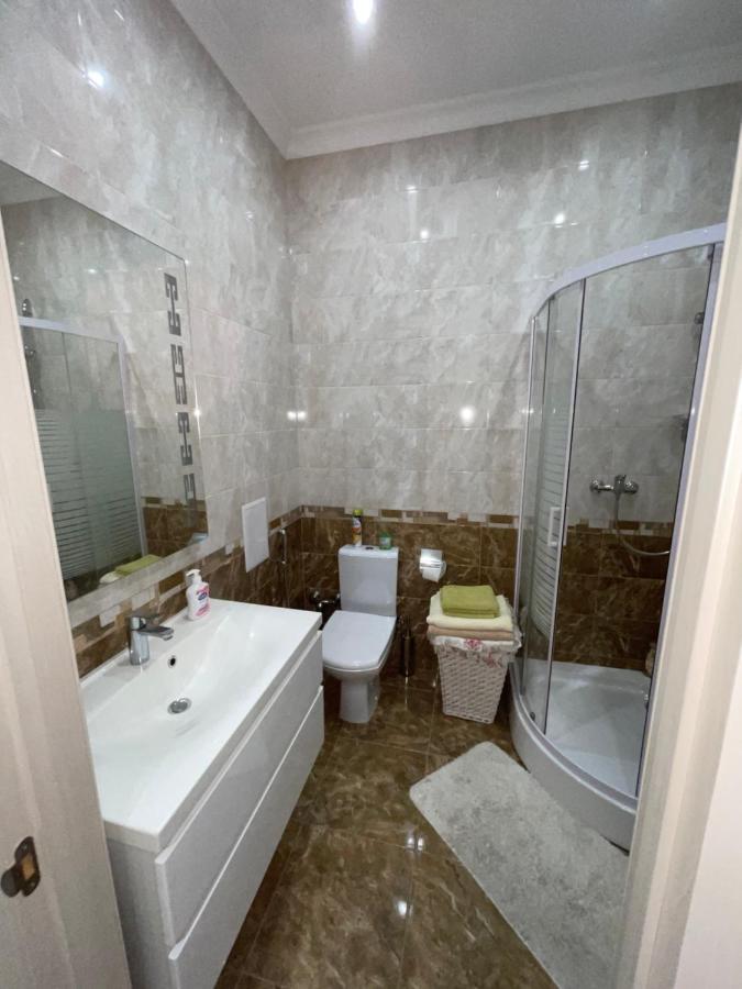 Sea View Kadorr Suite Одеса Екстериор снимка
